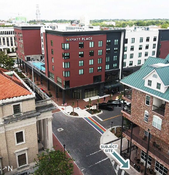 201 SE 2nd Ave, Gainesville, FL à louer - Photo du bâtiment - Image 2 de 5