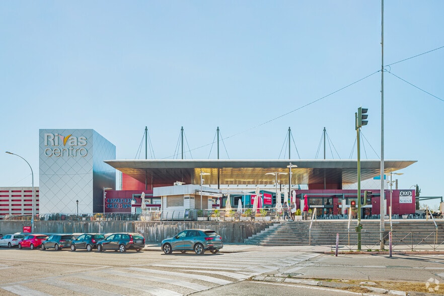 Plaza Constitución, 2, Rivas-Vaciamadrid, Madrid for lease - Primary Photo - Image 1 of 1