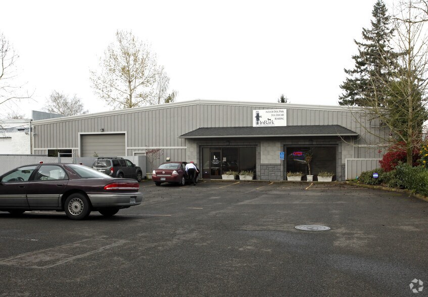 14865 SW 72nd Ave, Tigard, OR à louer - Photo du bâtiment - Image 3 de 5