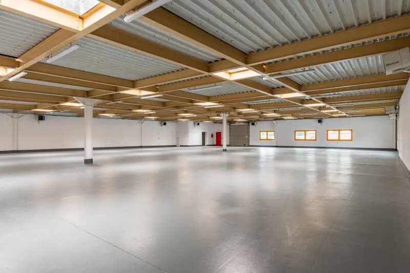 Office in Croissy-Beaubourg for lease - Interior Photo - Image 2 of 21