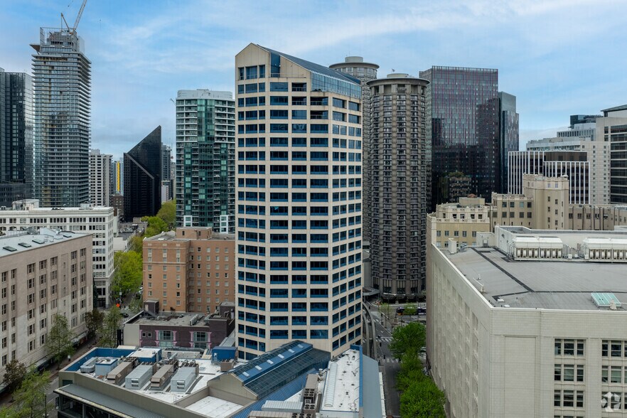 1601 5th Ave, Seattle, WA à louer - Photo du bâtiment - Image 1 de 22