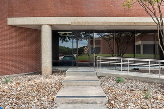 4150 Freidrich Ln, Austin, TX à louer Photo du bâtiment- Image 2 de 10