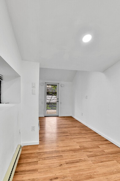 325 Detroit St, Denver, CO for lease - Building Photo - Image 2 of 7