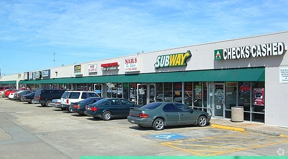 3811-3849 S Shaver St, Pasadena, TX for lease Building Photo- Image 1 of 2