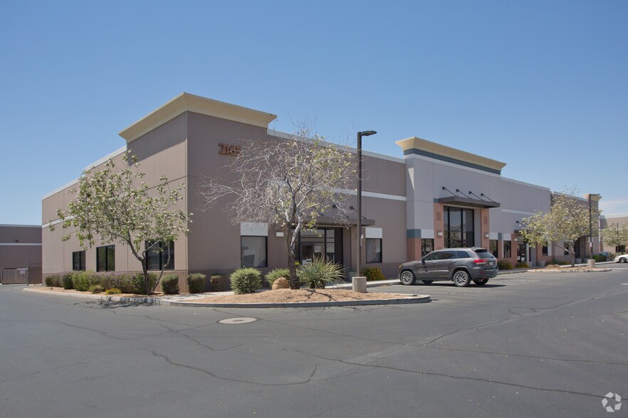 2165 W Pecos Rd, Chandler, AZ for sale - Primary Photo - Image 1 of 1