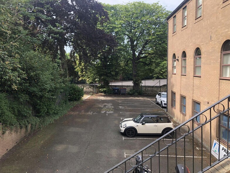 1 South Para, Doncaster à vendre - Photo du bâtiment - Image 2 de 10