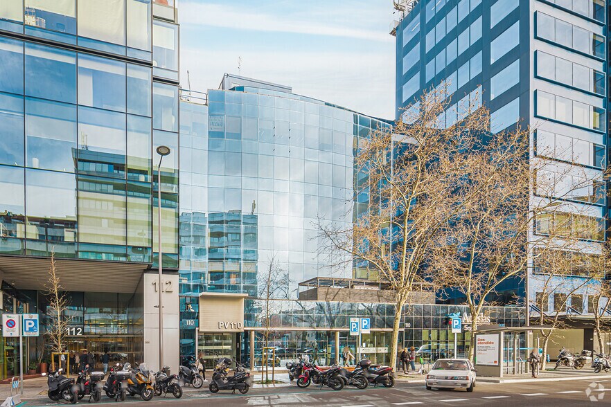 Calle del Príncipe de Vergara, 110, Madrid, Madrid à louer - Photo du bâtiment - Image 2 de 3
