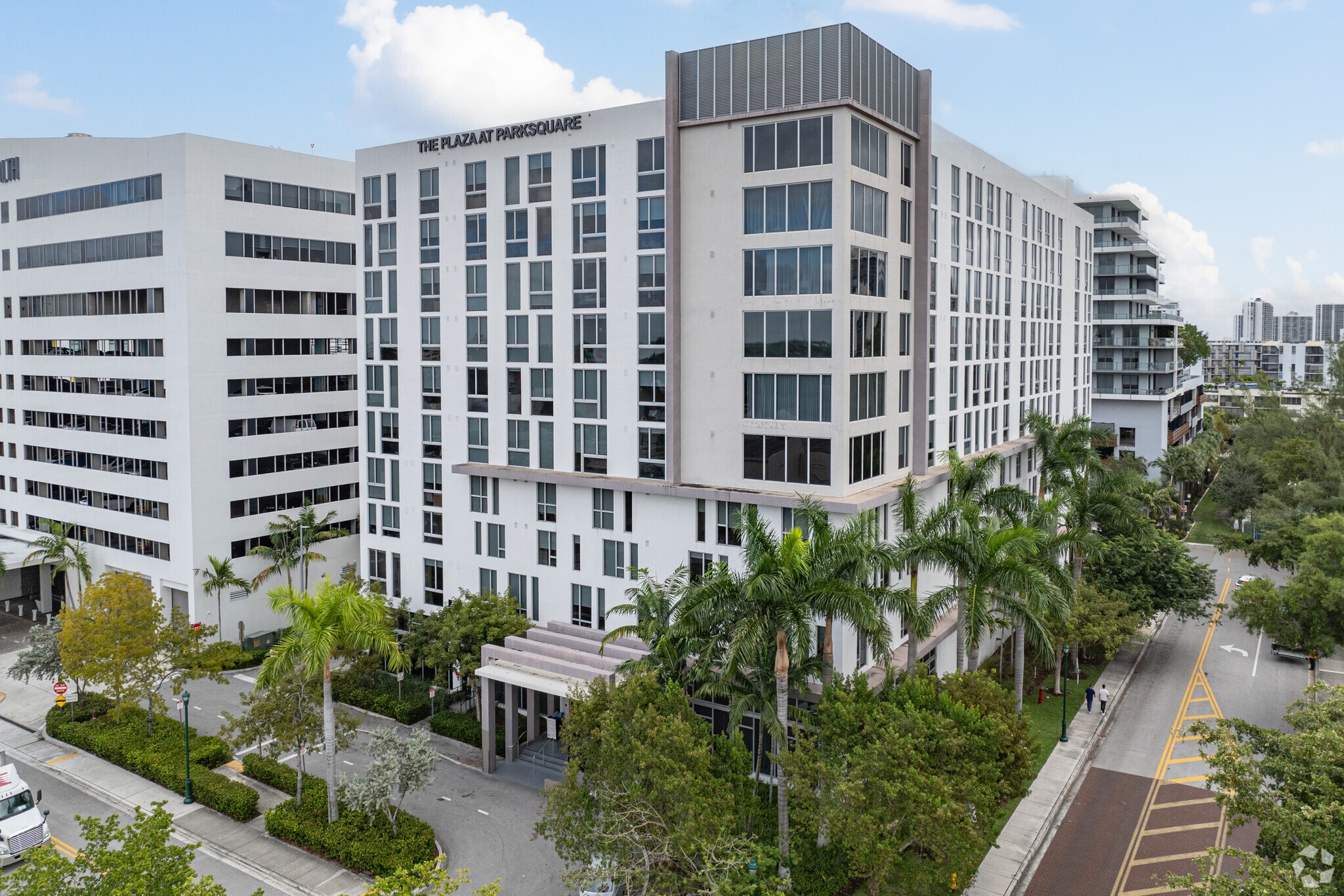 2940 NE 207th St, Aventura, FL for sale Primary Photo- Image 1 of 6
