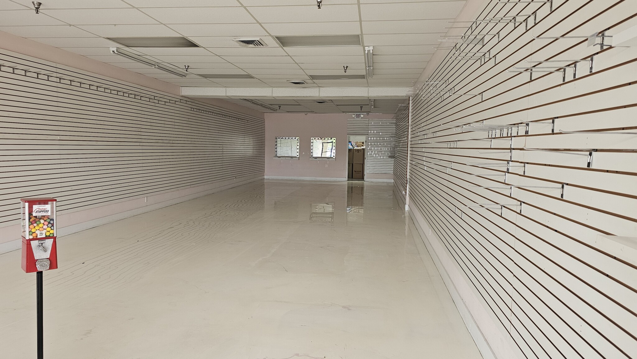 1105-1199 Royal Palm Beach Blvd, Royal Palm Beach, FL for lease Interior Photo- Image 1 of 2