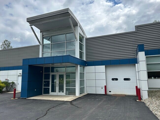 More details for 1825-1829 Paradise Trl, East Stroudsburg, PA - Flex for Lease