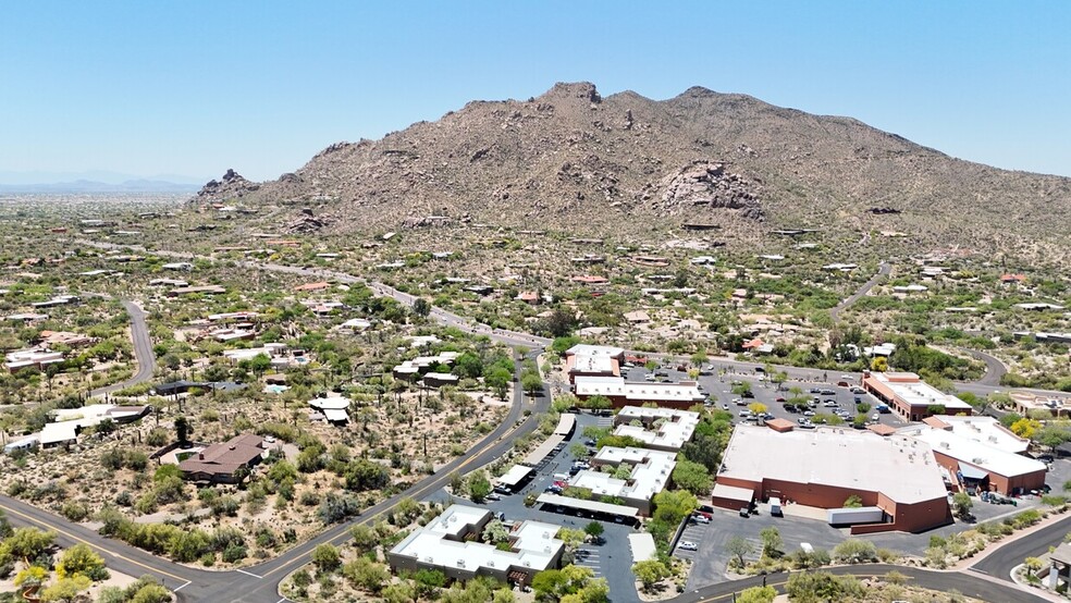 36800 N Sidewinder Rd, Carefree, AZ for sale - Primary Photo - Image 1 of 1