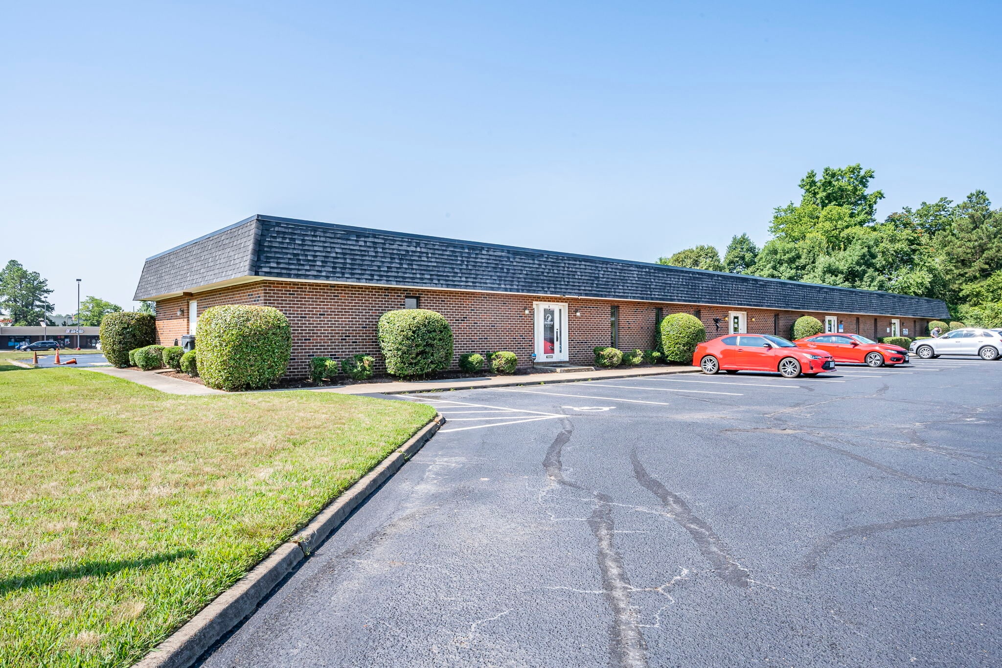 11300 Iron Bridge Rd, Chester, VA for lease Building Photo- Image 1 of 10