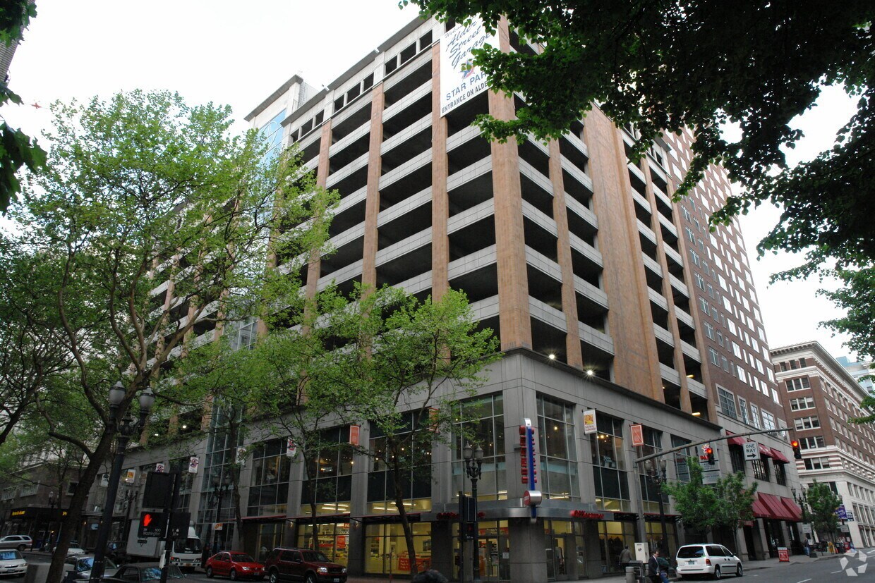 604 SW, Portland, OR for lease Primary Photo- Image 1 of 2
