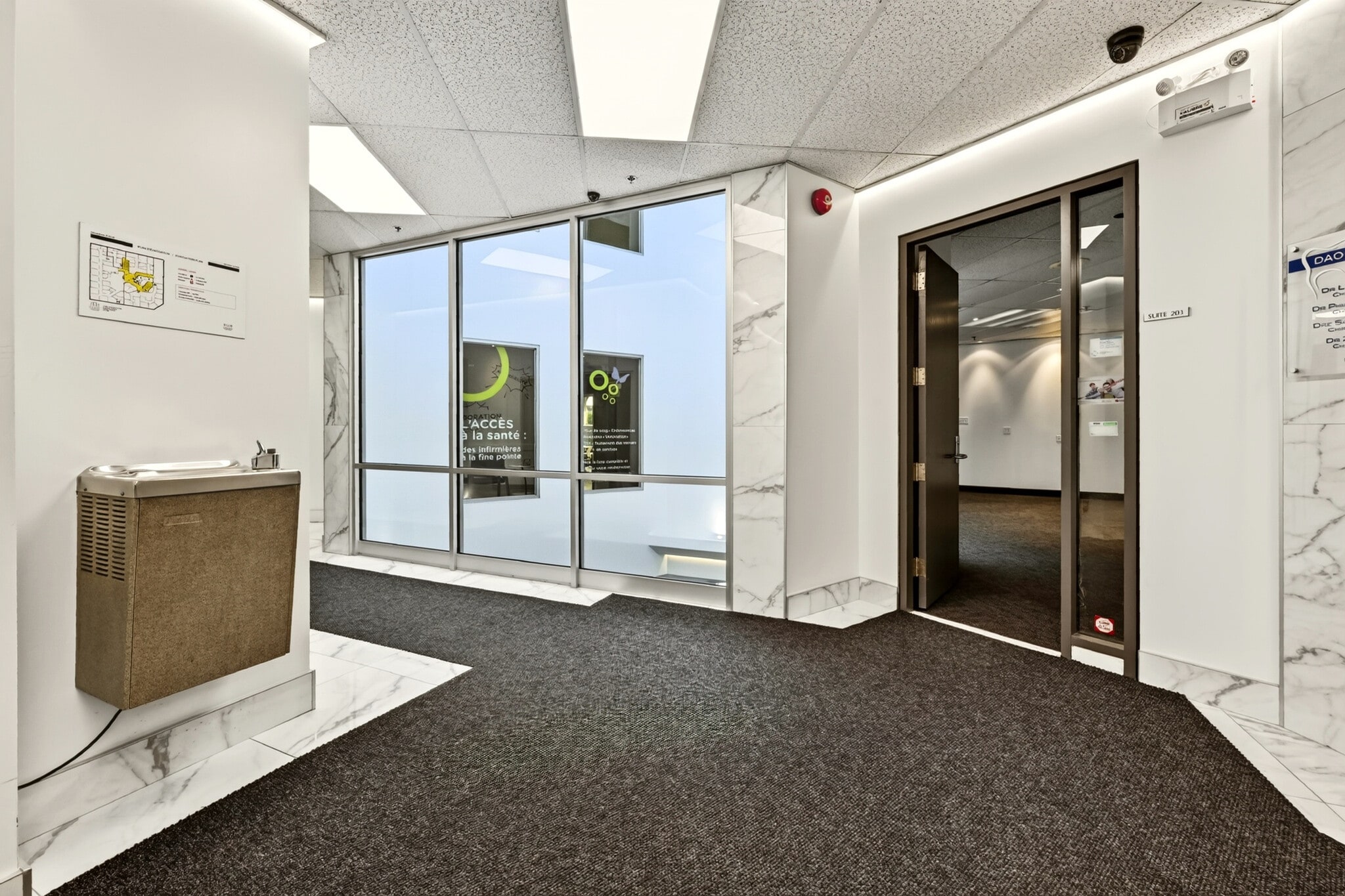 12905 Rue Sherbrooke E, Montréal, QC à louer Photo intérieure- Image 1 de 10