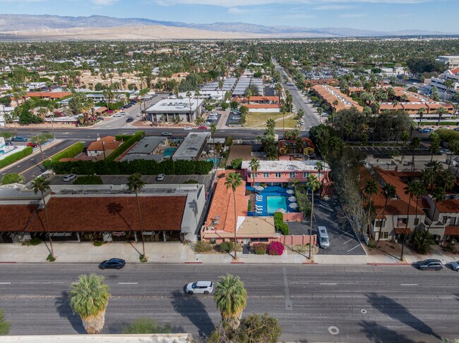 More details for 1404 N Palm Canyon Dr, Palm Springs, CA - Health Care for Sale