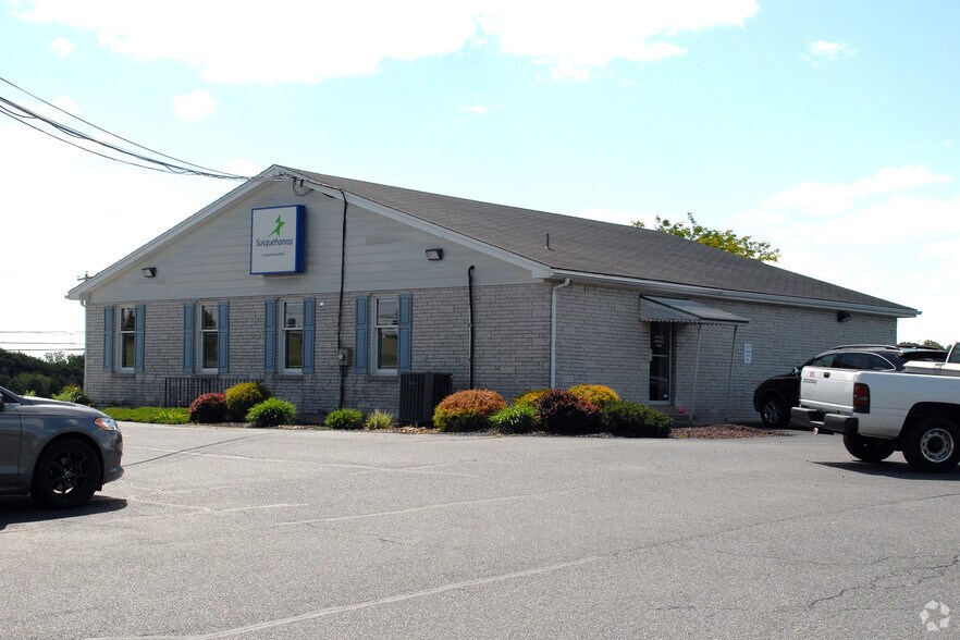 765 Blue Mountain Dr, Walnutport, PA à vendre - Photo du bâtiment - Image 2 de 3