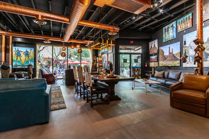 6501 N Cave Creek Rd, Cave Creek, AZ for lease - Interior Photo - Image 2 of 6