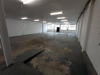 Plus de détails pour Princess Margaret Rd, Tilbury - Industriel à louer