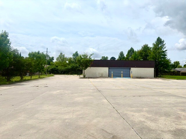 4770 Hooper Rd, Baton Rouge, LA à louer - Photo du bâtiment - Image 2 de 8