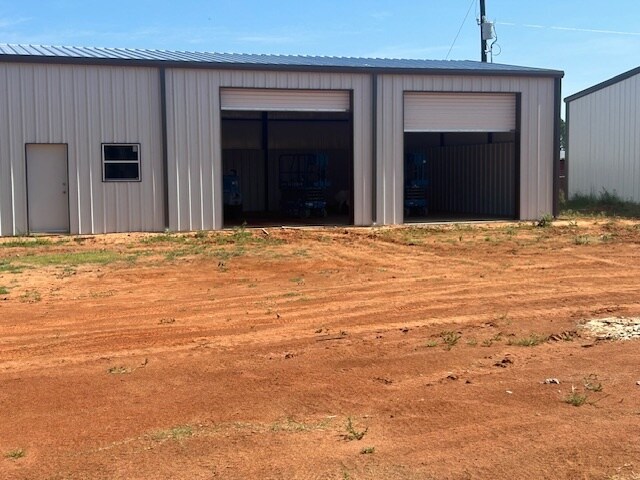 14005 FM 730 N, Azle, TX à louer - Photo du bâtiment - Image 1 de 2