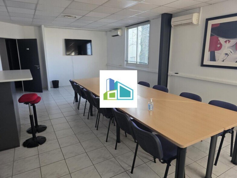 Flex dans Aubagne à louer - Photo intérieure - Image 2 de 7