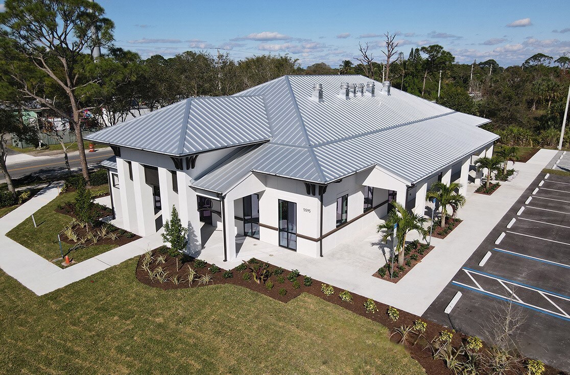 5595 SE Grouper, Stuart, FL à vendre Photo du bâtiment- Image 1 de 1