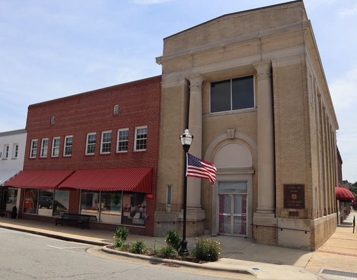 102 N Raiford St, Selma, NC for sale - Building Photo - Image 1 of 1