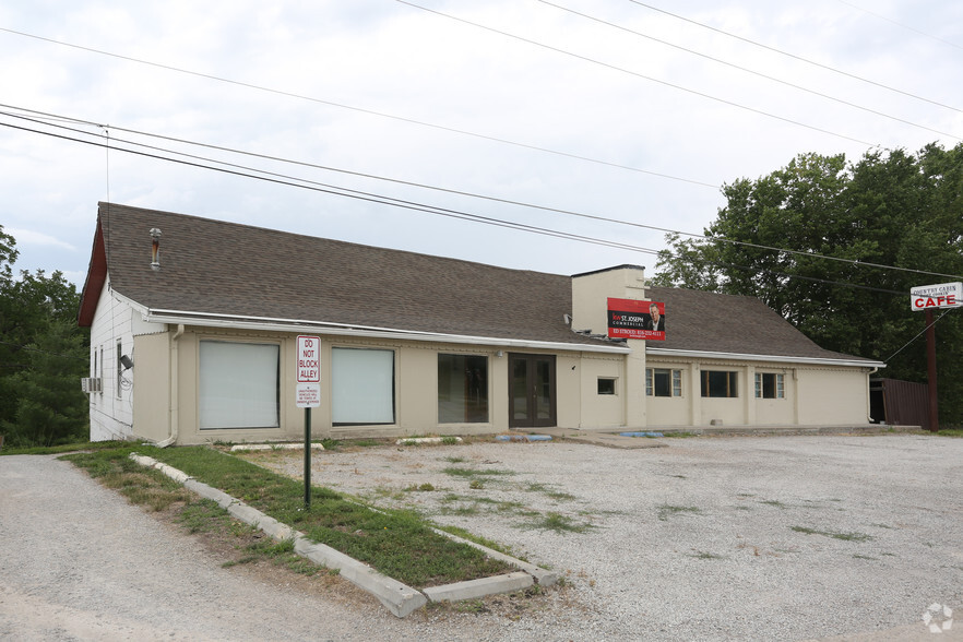 1102 S 71 Hwy, Savannah, MO for sale - Primary Photo - Image 1 of 10