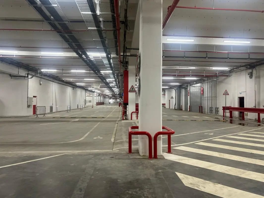 Industriel dans Paris à louer Photo du bâtiment- Image 1 de 1