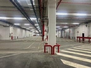 Industriel dans Paris à louer Photo du bâtiment- Image 1 de 1