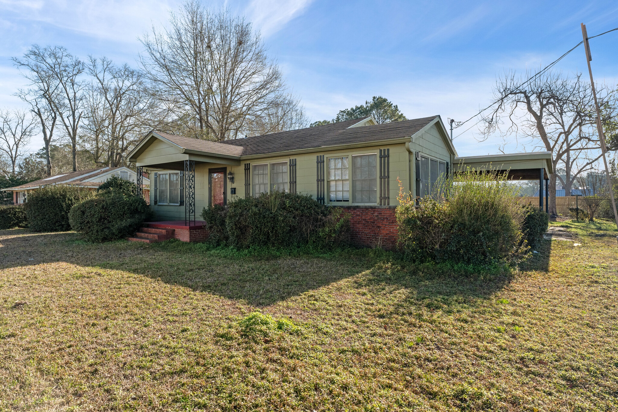902 Court St, Waynesboro, MS for sale Primary Photo- Image 1 of 25