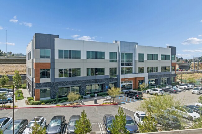 Plus de détails pour 888 S Brea Canyon Rd, Diamond Bar, CA - Bureau/Médical à louer