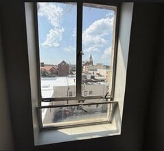 121 S Broadway Ave, Tyler, TX for lease Interior Photo- Image 2 of 2