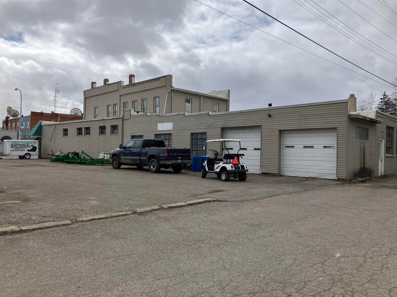 21 W Sanilac Rd, Sandusky, MI à vendre - Photo du bâtiment - Image 2 de 3