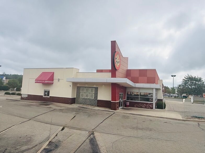 3704 National Rd, Richmond, IN for sale - Building Photo - Image 3 of 12
