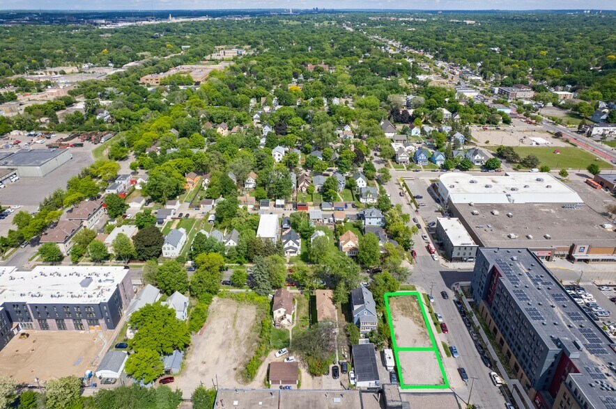 2616 E 29th St, Minneapolis, MN à vendre - Photo du bâtiment - Image 3 de 12