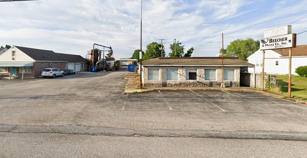 3753 Carlisle Rd, Dover, PA for lease - Building Photo - Image 3 of 3