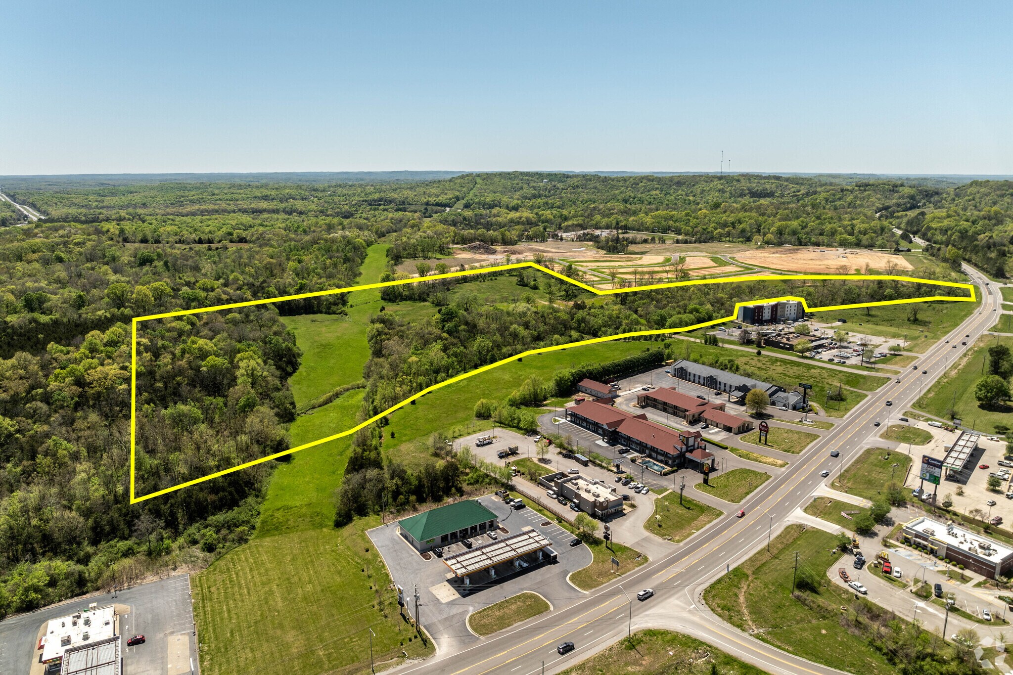 1540 Bear Creek Pike, Columbia, TN à vendre Photo du bâtiment- Image 1 de 19