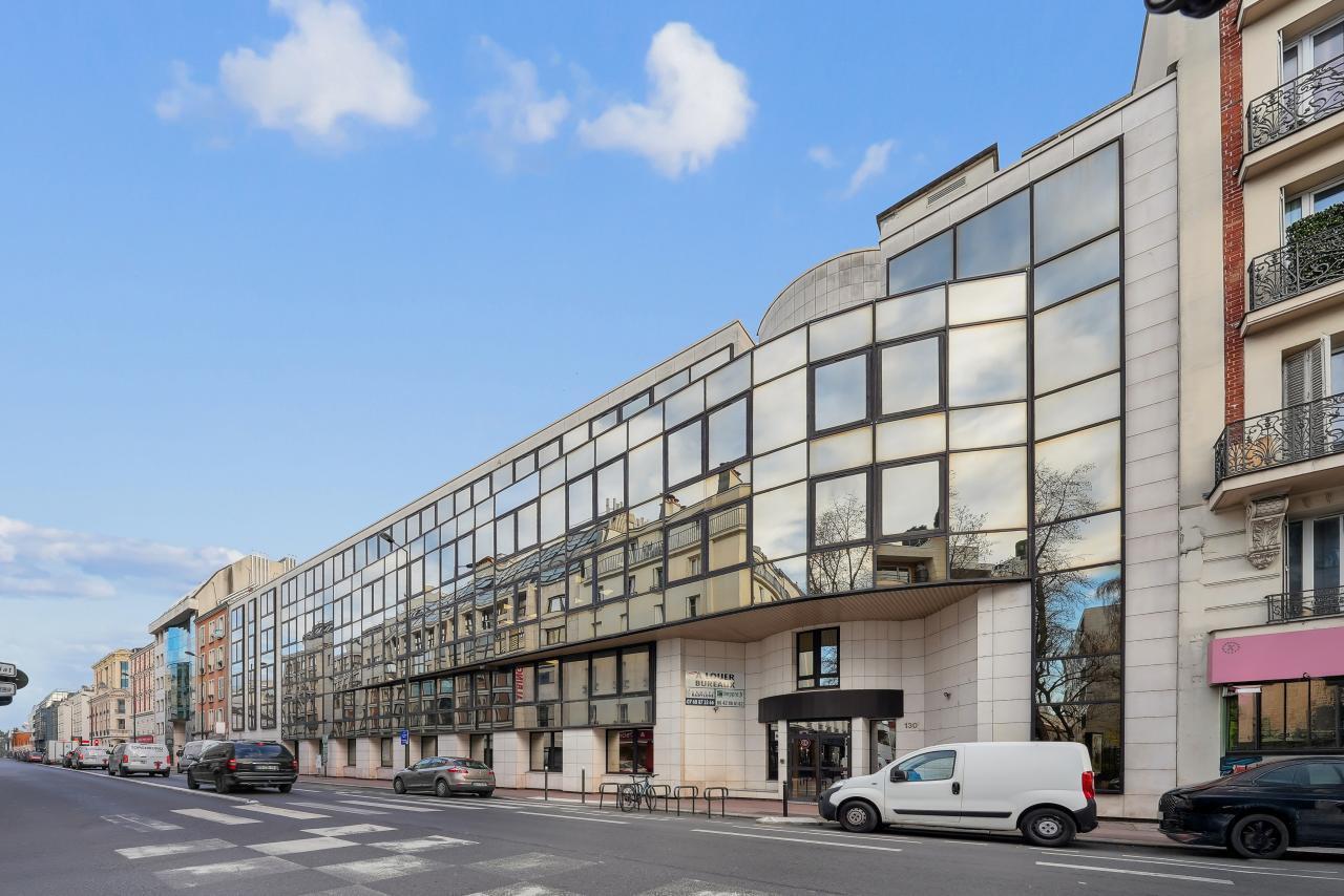 130 Rue Victor Hugo, Levallois-Perret à louer Photo du bâtiment- Image 1 de 15
