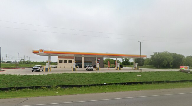 More details for 817 E Renfro St, Burleson, TX - Retail for Sale