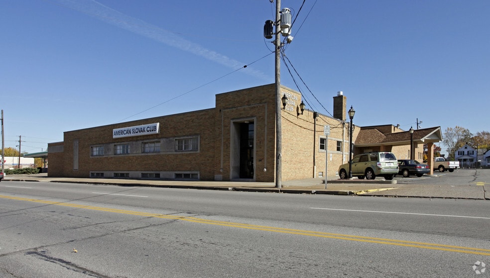 2915 Broadway, Lorain, OH for sale - Primary Photo - Image 1 of 3