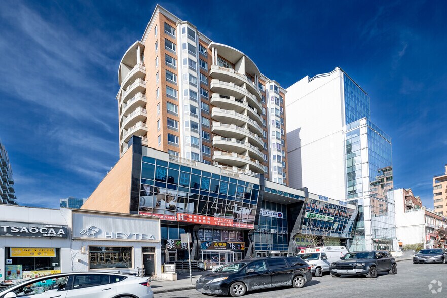 3720 Prince St, Flushing, NY à vendre - Photo principale - Image 1 de 9