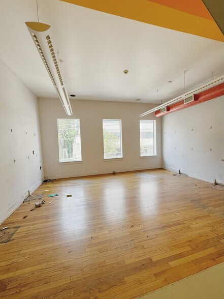 209 S Craig St, Pittsburgh, PA à louer - Photo du bâtiment - Image 2 de 10