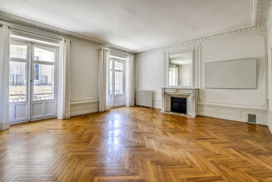 Office in Nantes for lease - Building Photo - Image 3 of 22