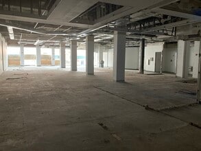 108-112 S Washington St, Alexandria, VA for lease Interior Photo- Image 1 of 3