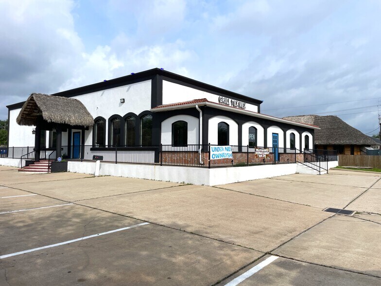 23237 Aldine Westfield Rd, Spring, TX à louer - Photo du bâtiment - Image 1 de 10