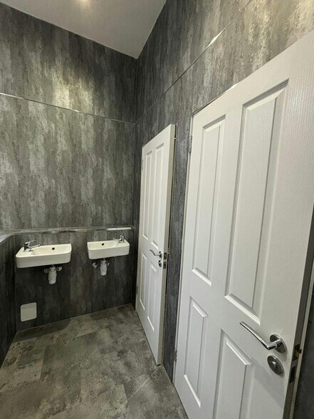 78-94 Mitchell St, Glasgow à vendre - Photo du bâtiment - Image 3 de 9