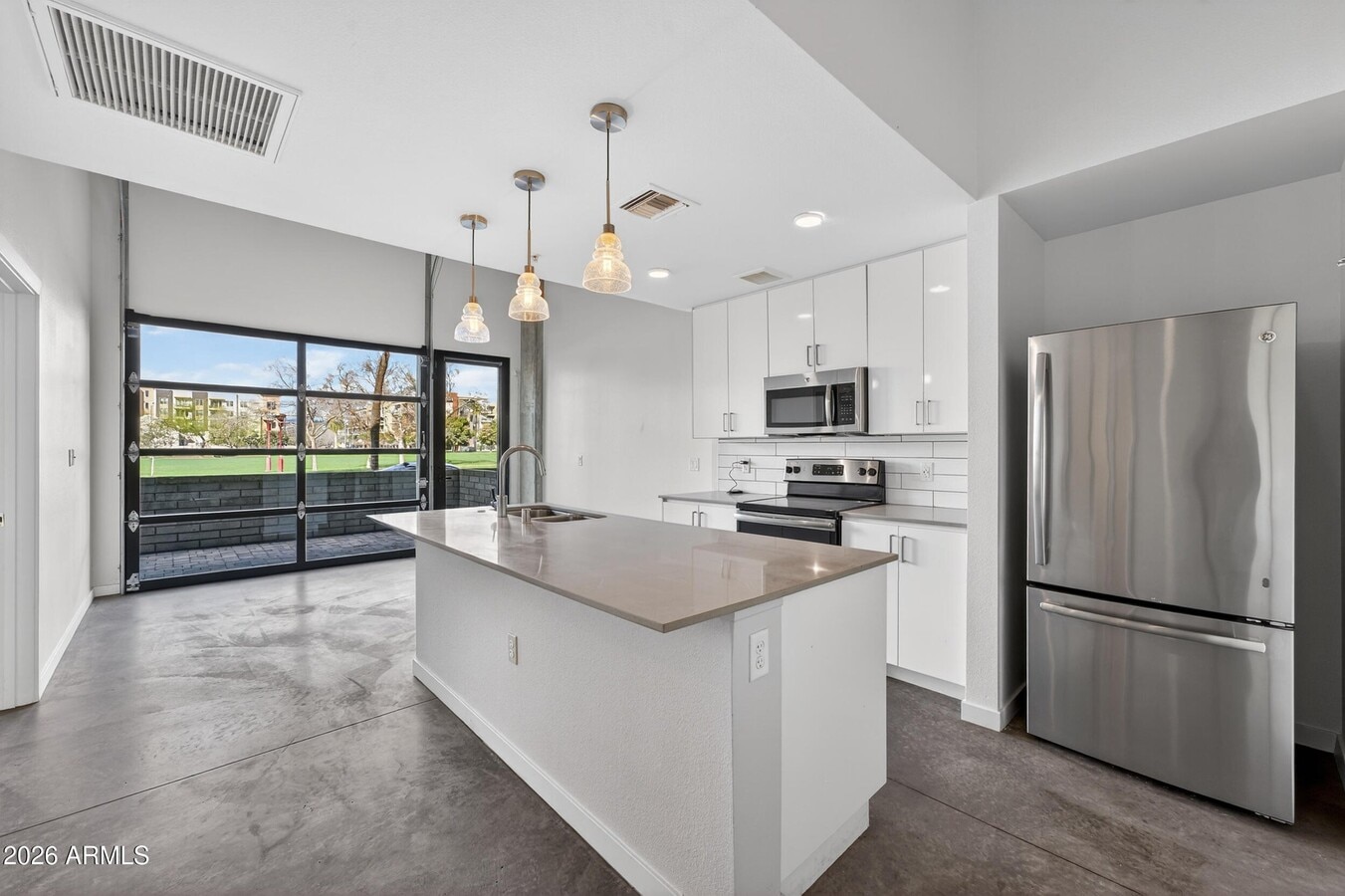 1130 N 2nd St, Phoenix, AZ 85004 - Unit 102 -  - Interior Photo - Image 1 of 12