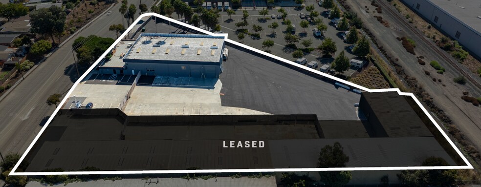 27607 Industrial Blvd, Hayward, CA for lease - Building Photo - Image 2 of 4