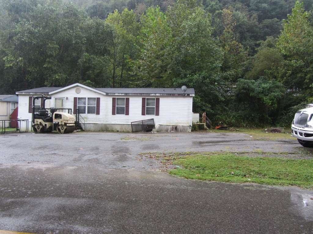 601 Copperas Fork Rd, Holden, WV à vendre Photo du bâtiment- Image 1 de 1